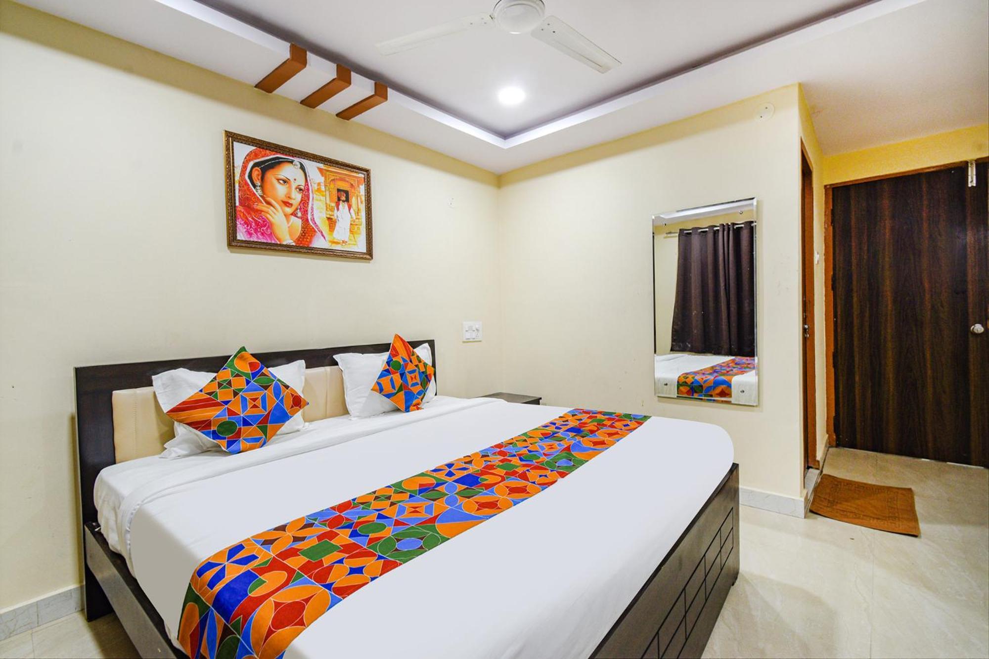 Fabhotel N Residency, Hitech City - 350M From Yashoda Hospital, Hitech City ไฮเดอราบัด ภายนอก รูปภาพ