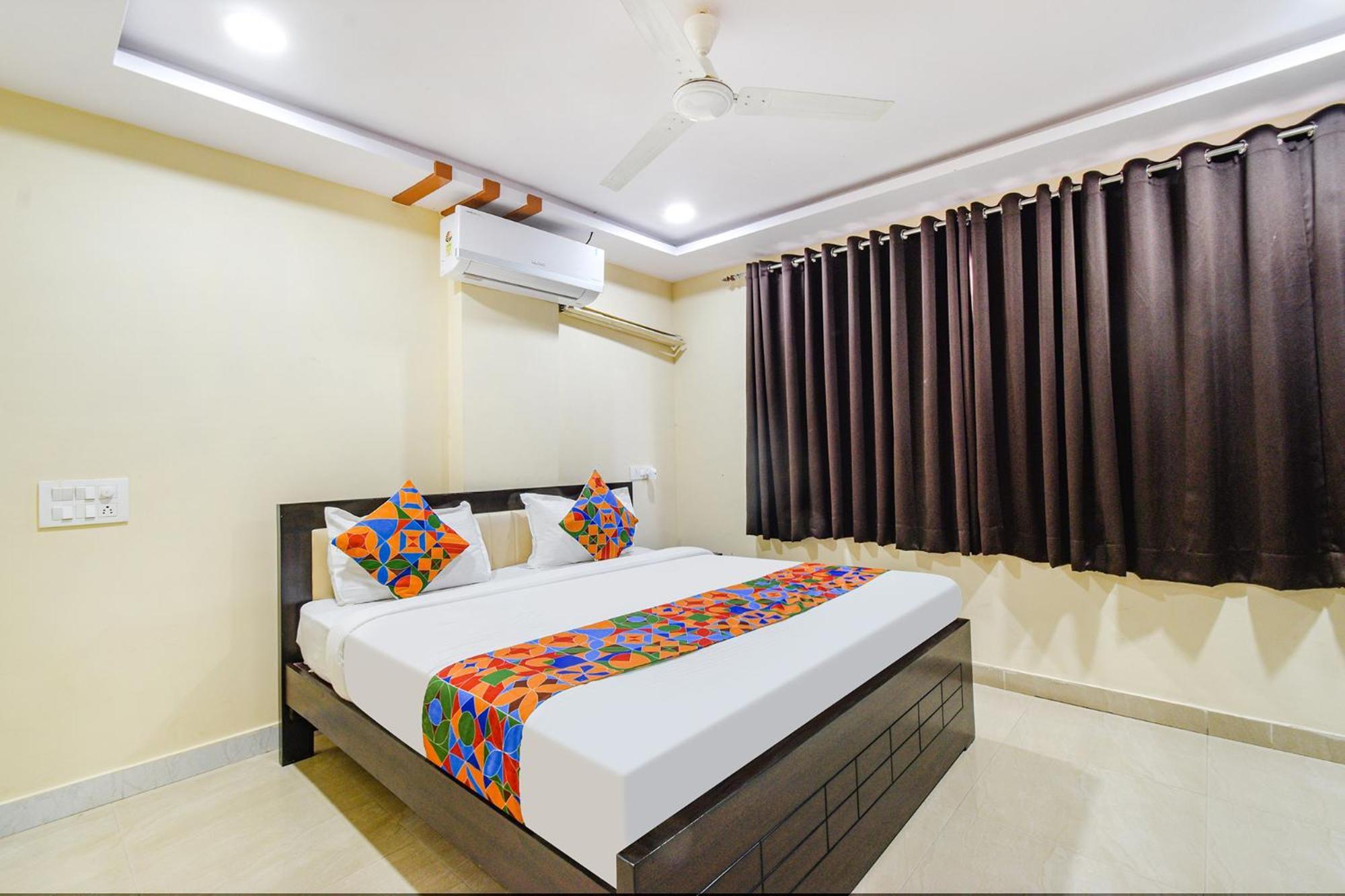 Fabhotel N Residency, Hitech City - 350M From Yashoda Hospital, Hitech City ไฮเดอราบัด ภายนอก รูปภาพ