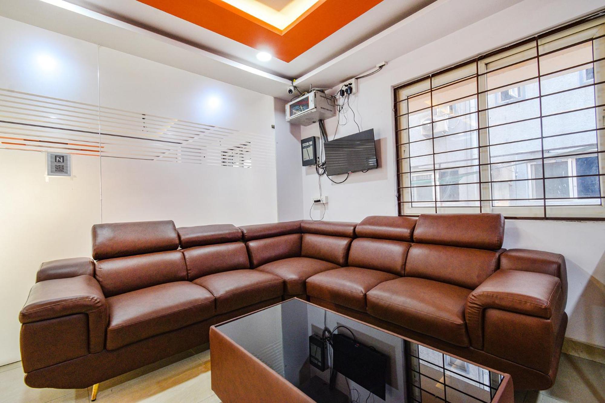 Fabhotel N Residency, Hitech City - 350M From Yashoda Hospital, Hitech City ไฮเดอราบัด ภายนอก รูปภาพ