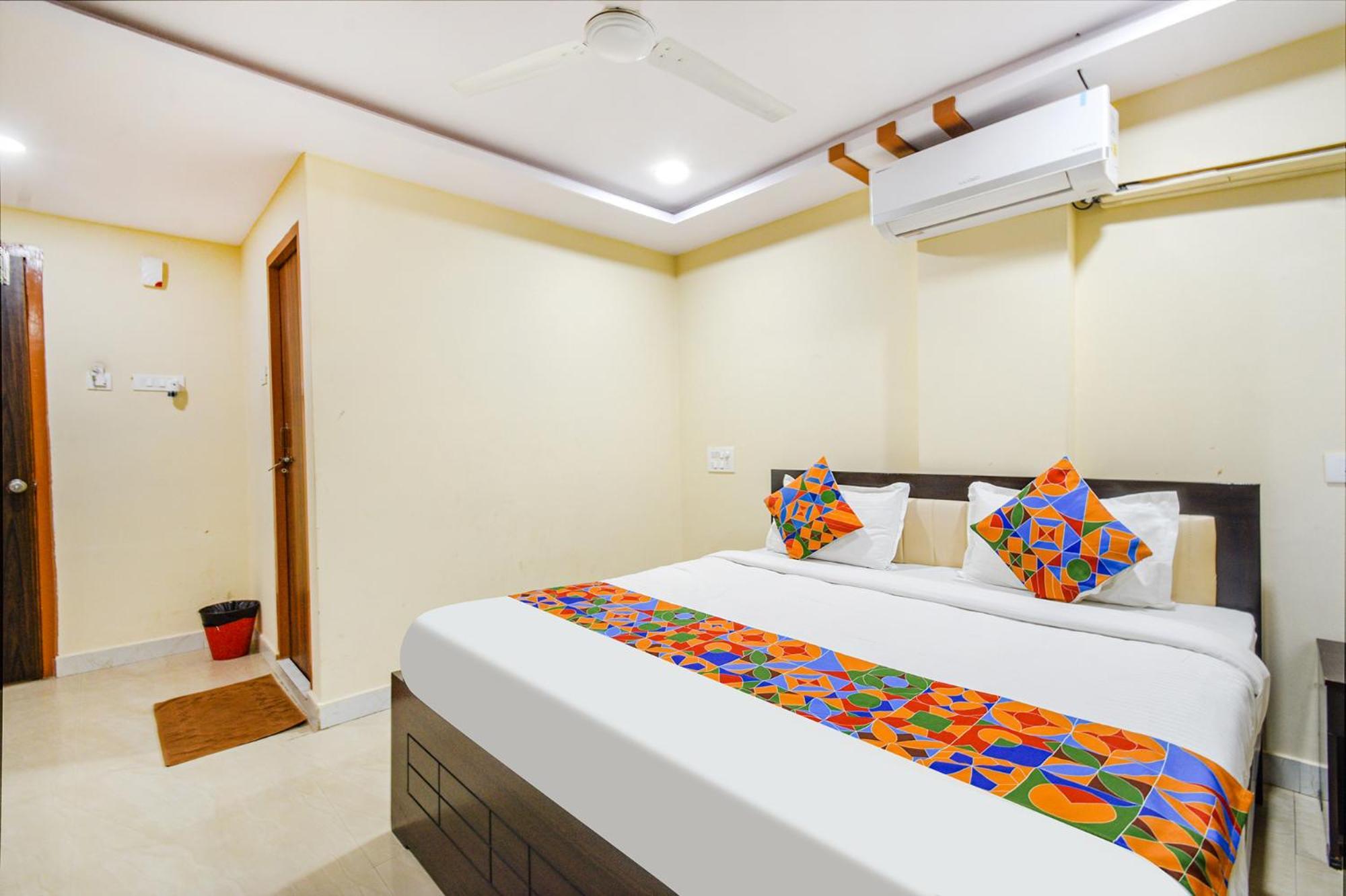 Fabhotel N Residency, Hitech City - 350M From Yashoda Hospital, Hitech City ไฮเดอราบัด ภายนอก รูปภาพ